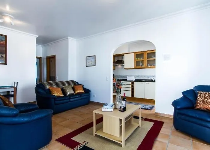 Penthouse T * タヴィラ